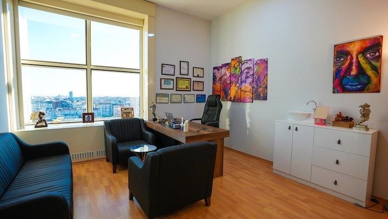 Dr. Murat Kocyigit Clinic 1